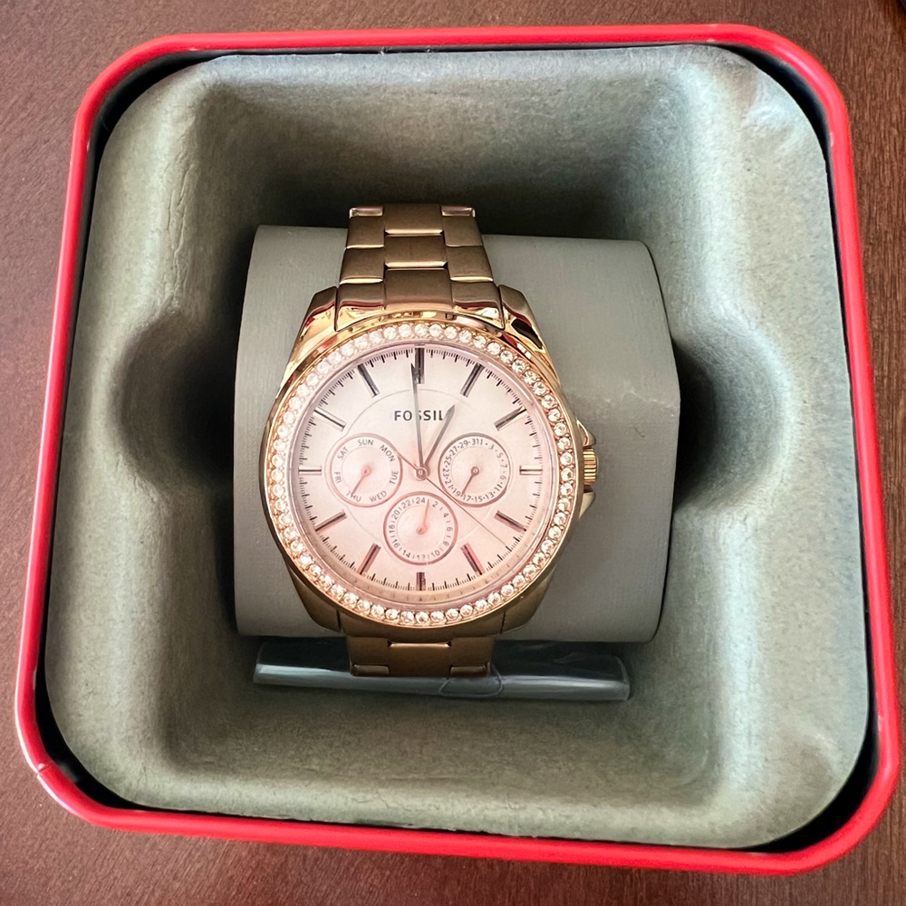 Fossil Rose Gold Watch Women’s